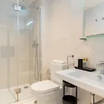 Luxury Penthouse With Ocean Views Apartmán