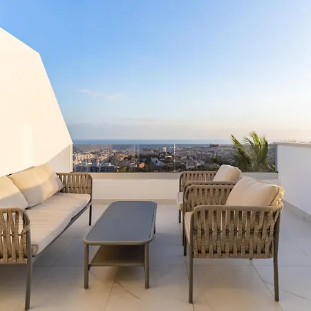 Apartmán Luxury Penthouse With Ocean Views
